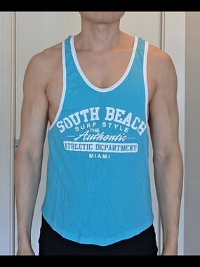 Lot of 4 Cropped Muscle Summer Tees - Various Brands